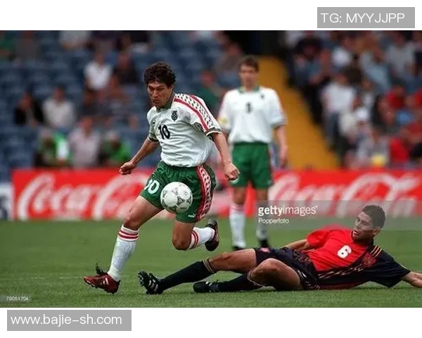 中国低调足球球星崛起背后的故事与不为人知的奋斗历程